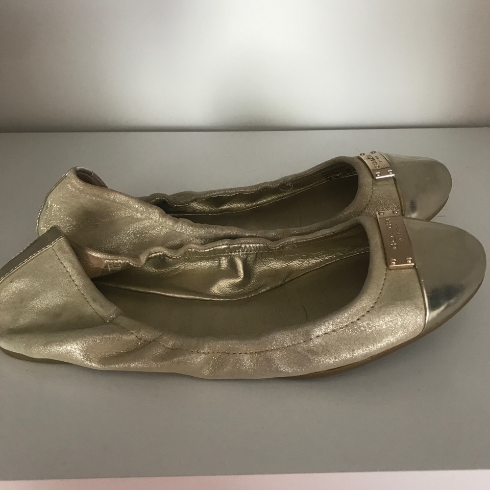 Coach flats